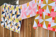 Load image into Gallery viewer, Spinwheel Quilt Pattern