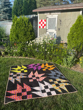 Load image into Gallery viewer, Bear Patch Quilt Pattern