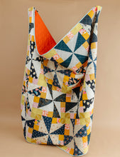 Load image into Gallery viewer, Spinwheel Quilt Pattern