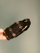 Load image into Gallery viewer, Daisy Woven in Black Topknot Headband
