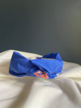 Load image into Gallery viewer, Blue Dala Horse Topknot Headband
