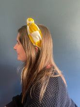 Load image into Gallery viewer, Yellow and White Quilted Topknot Headband
