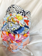 Load image into Gallery viewer, Blue Scrappy Quilted Headband
