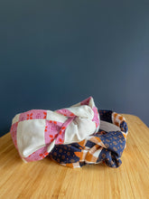 Load image into Gallery viewer, Dark Peony Block Print Quilted Topknot Headband
